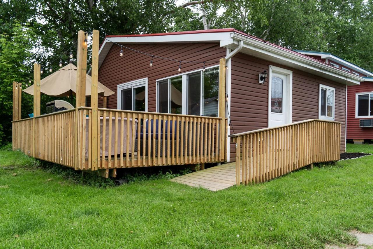 Stoneburg Cove Cottages Carrying Place Exterior photo